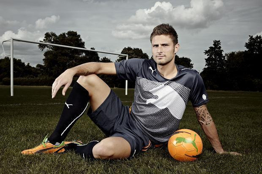 皇马高层聚焦伤病潮，矛头指向体能教练