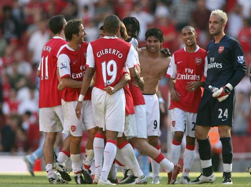 老头儿连续10场联赛踢满90分钟